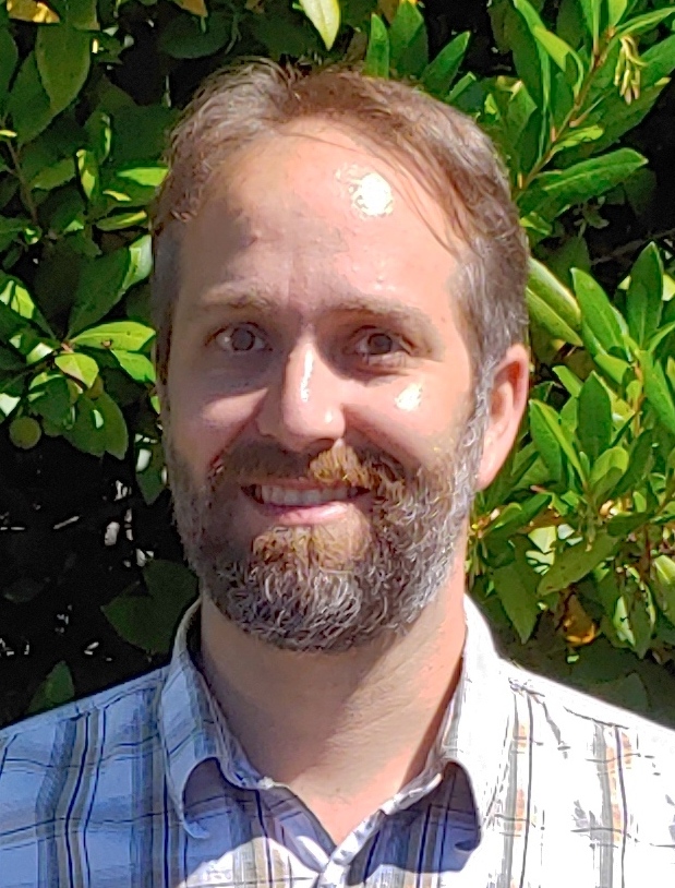 Headshot of Justin Wright